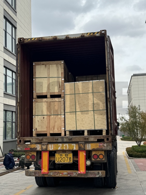 LIONSE - Daglig fraktvirksomhet