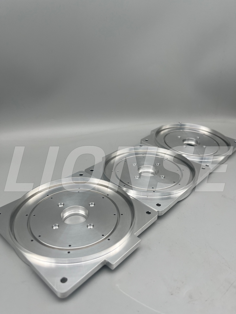 Hvorfor velger vi 6061-T6 aluminium for lyslederfesteplater?