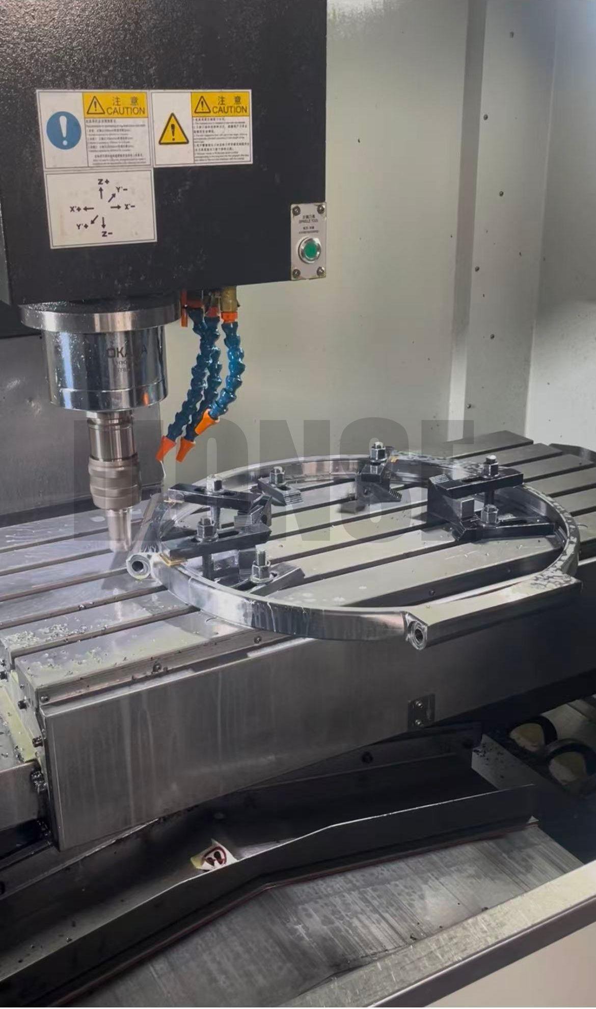 Stor boring i rustfritt stål Multi Groove Låsering Custom Lugs